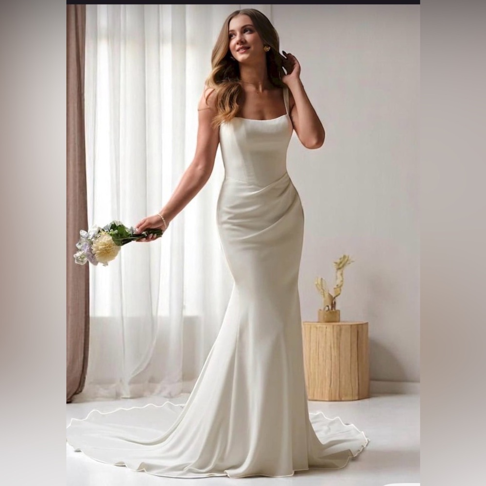 Square neck, mermaid Wedding Dress
